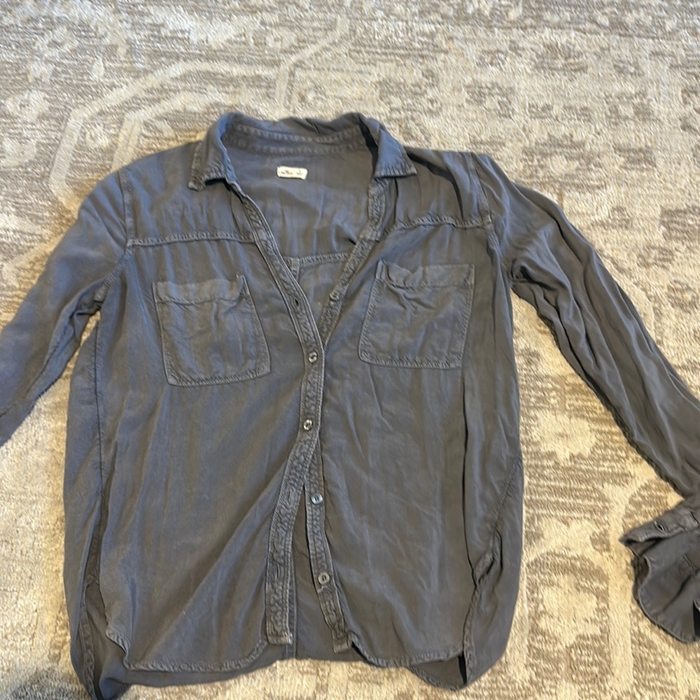 Hollister button down blouse